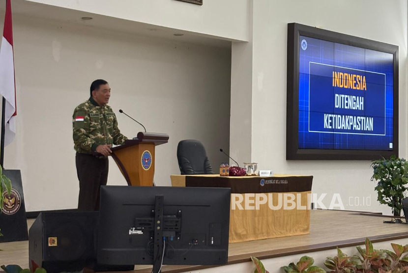 Sjafrie Ungkap Prabowo Bertemu Tokoh Oposisi Jumat Malam