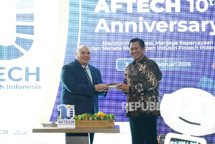 Dalam rangka HUT ke-10, AFTECH bersama Easycash meluncurkan Chatpindar.com, kanal literasi keuangan berbasis web yang memanfaatkan teknologi artificial intelligence (AI) berbasis large language model dalam format percakapan.
