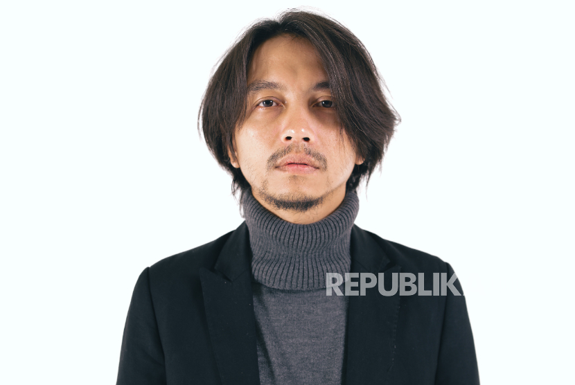 Musisi Fiersa Besari.