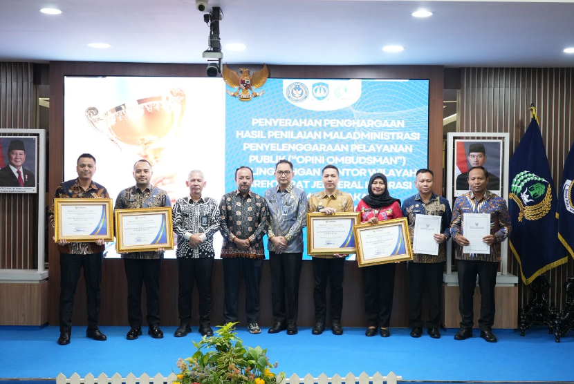 Tiga Kantor Imigrasi Jakarta meraih predikat “Sangat Baik” dari Ombudsman RI.
