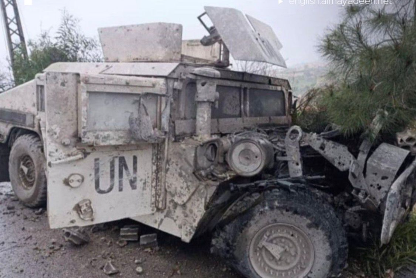 Kondisi kendaraan UNIFIL yang meledak di Lebanon Selatan, Senin (30/3/2026).