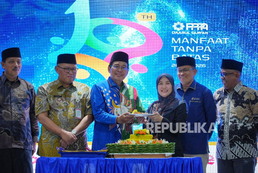 Peringatan milad ke-19 Laznas PPPA Daarul Quran di Gedung Majelis Ulama Indonesia (MUI) Kota Tangerang, Kamis (2/4/2026). 