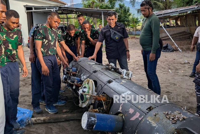 Penemuan drone bawah laut (UVV) China di Perairan Gili Trawangan, Kabupaten Lombok Barat, Provinsi NTB, Senin (6/4/2026).