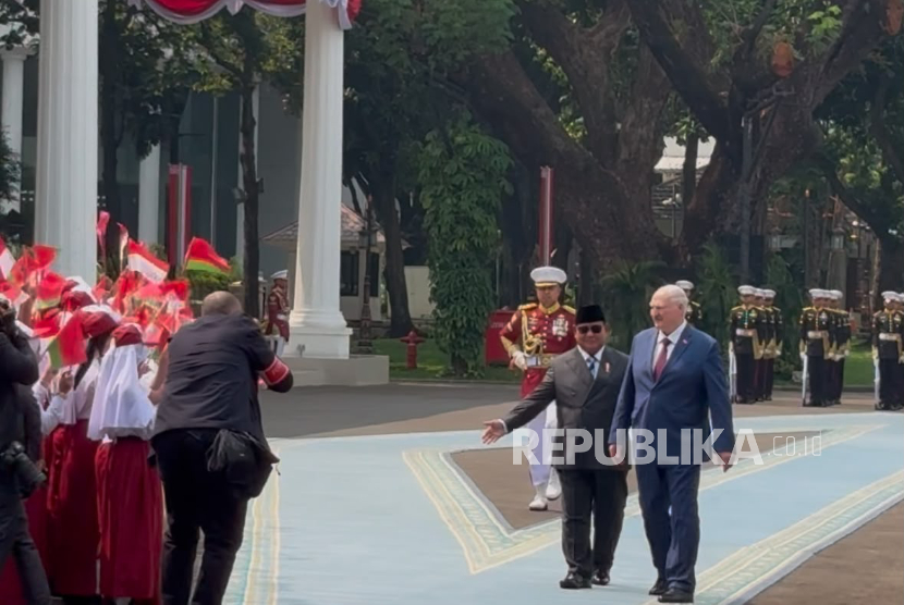 Prabowo Sambut Lukashenko di Istana Merdeka, Keduanya Gelar Pertemuan Tertutup