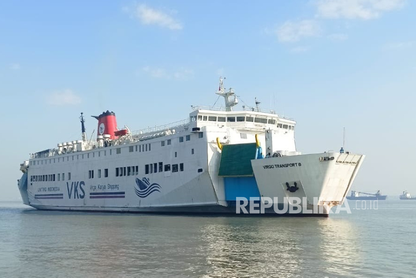 Kapal Virgo Transport 8 yang mengalami kecelakaan di perairan Laut Jawa, Ahad (13/9/2026) dini hari WIB.