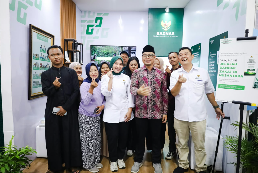Badan Amil Zakat Nasional (BAZNAS) RI bersama BAZNAS Provinsi Jawa Tengah dan BAZNAS Kota Semarang menyemarakkan gelaran Musabaqah Tilawatil Qur’an (MTQ) Nasional XXXI Tahun 2026 dengan menghadirkan berbagai layanan gratis, pameran kuliner hingga booth interaktif bagi peserta maupun pengunjung.