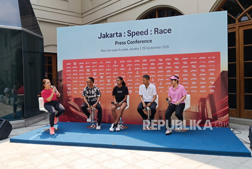 Konferensi pers ajang lari performance-based ASICS Jakarta Speed Race di Jakarta Pusat, Jumat (25/9/2026).
