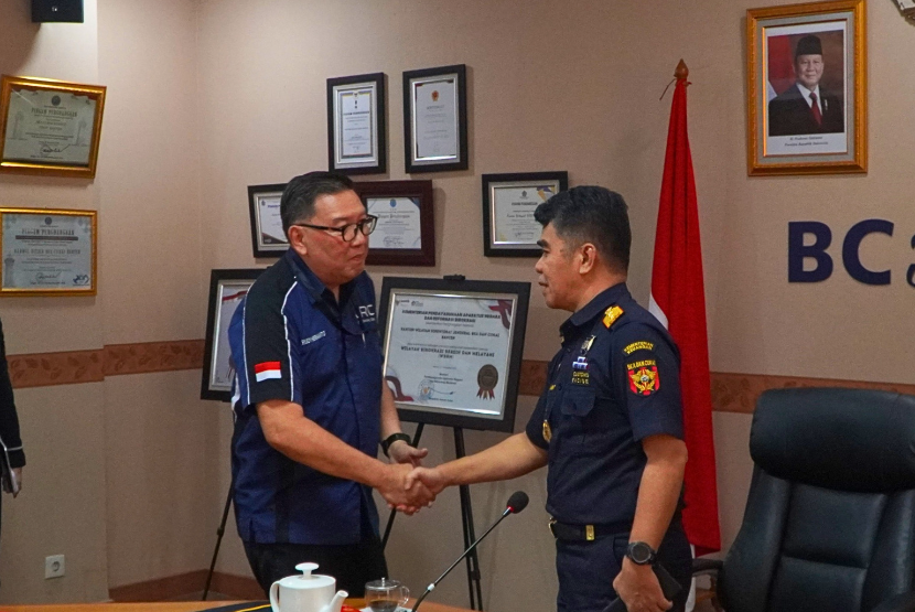 Kantor Wilayah (Kanwil) Bea Cukai Banten memberikan fasilitas Kemudahan Impor Tujuan Ekspor (KITE) Pembebasan kepada PT Jaya Rancang Cipta pada Kamis (17/9/2026). 