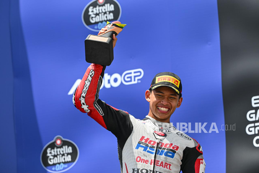 Dua pembalap kebanggaan Indonesia, Mario Suryo Aji dan Veda Ega Pratama, kembali tampil di hadapan publik Tanah Air saat Pertamina Grand Prix of Indonesia 2026 digelar di Pertamina Mandalika International Circuit, Lombok, Nusa Tenggara Barat, pada 9–11 Oktober 2026.