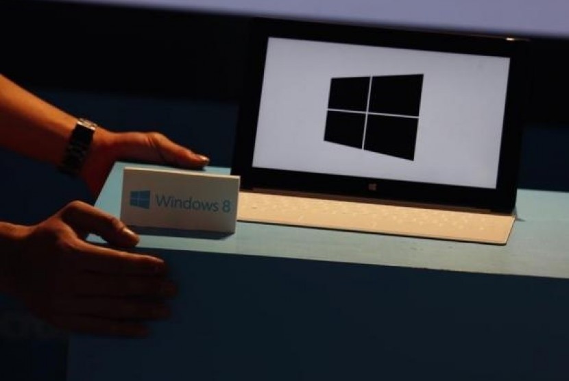 A Microsoft Surface tablet is seen during the launch of Microsoft Windows 8 operating system in Hong Kong October 26, 2012.