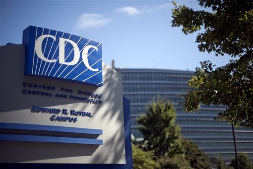 A sign marks the entrance to the federal Centers for Disease Control and Prevention in Atlanta. (File photo) 