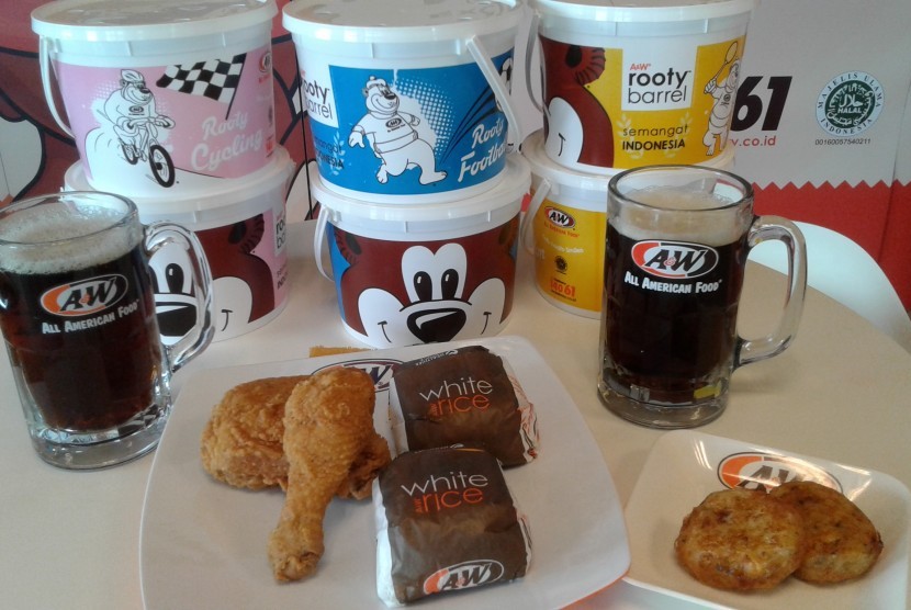 A&W memberikan paket hemat khusus bulan Agustus, yaitu bulan Proklamasi Indonesia.