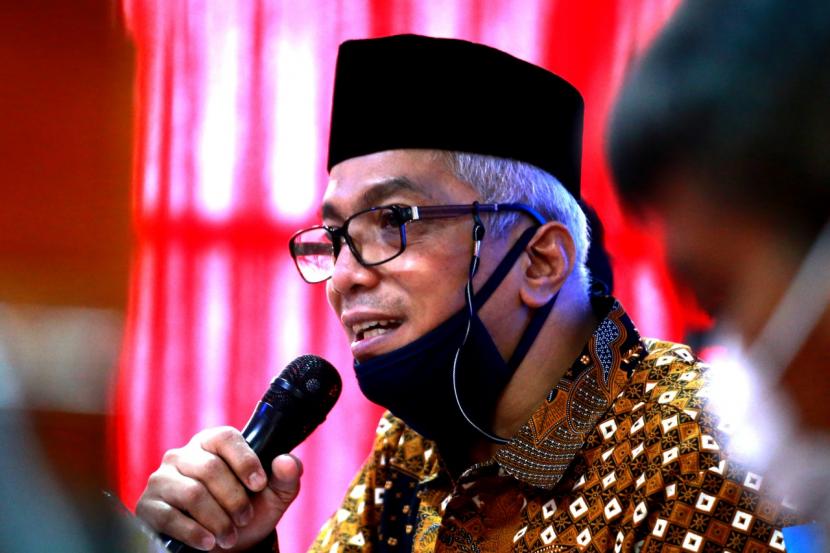 Abdul Hadi Wijaya, melakukan kunjungan ke SMAN 5 Karawang, Jumat (5/6).