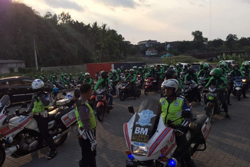 Acara Berbagi Takjil dan Buka Puasa bersama Mitra Grab Bike Yogya, Senin (11/7) lalu.