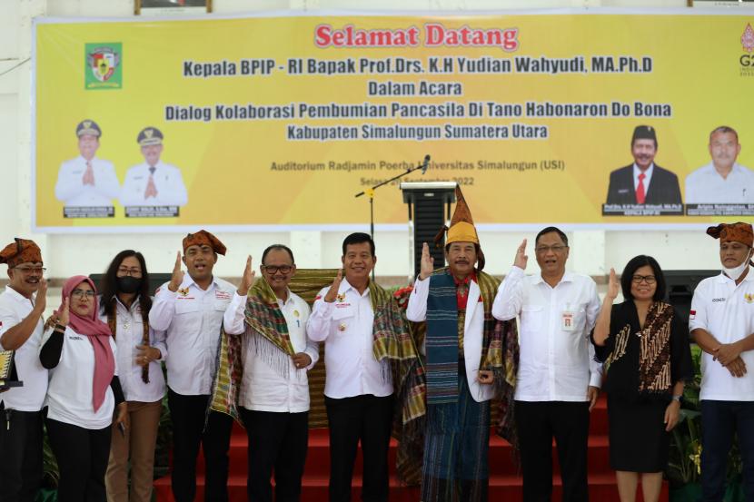 Acara dialog kebangsaan Kolaborasi Pembumian Pancasila Bersama Masyarakat di Kabupaten Simalungun, Selasa (20/9/2022). 