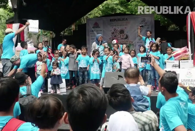 Acara Family Gathering Republika di Pasar Seni, Ancol, Jakarta Utara, Sabtu (7/10). 