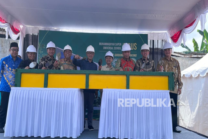 Acara Ground Breaking Muhammadiyah Sapen Universal School, Ahad (25/5/2025).