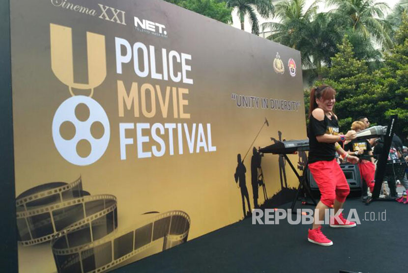 Acara Police Movie Festival 2017 yang diselenggarakan Humas Polri di Bunderan HI, Jakarta Pusat, Ahad (16/4) pagi.