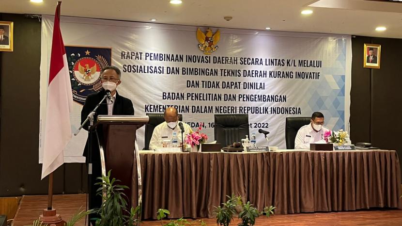 Acara Sosialisasi dan Bimbingan Teknis Inovasi Daerah pada Daerah Kurang Inovatif dan Tidak Dapat Dinilai di Medan, Rabu (16/3/2022).