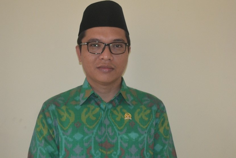 Sekretaris Fraksi PPP DPR RI Achmad Baidowi mengatakan, putusan PN Tangerang yang mengesahkan pernikahan beda agama melanggar UU Perkawinan.