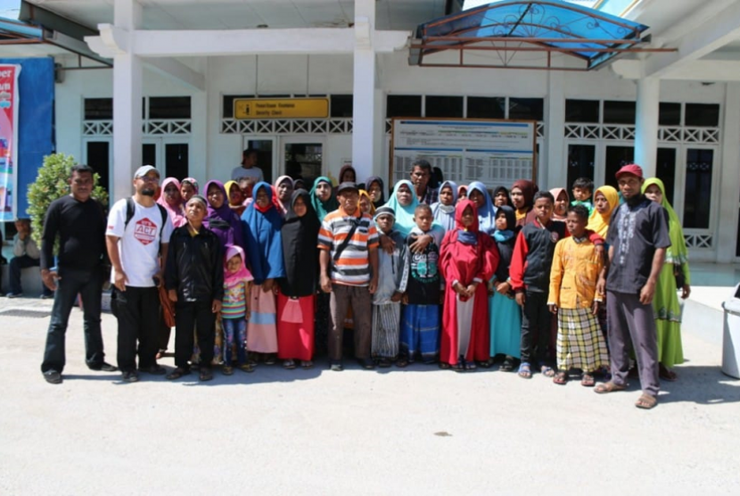 ACT membiayai murid-murid dari keluarga prasejahtera Alor untuk meneruskan sekolah ke Pulau Jawa.