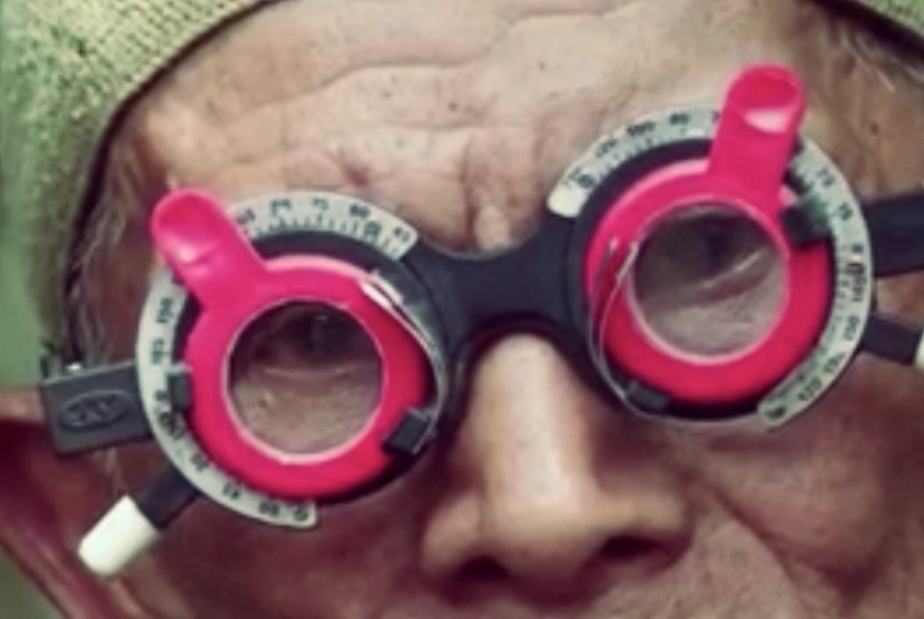 Adegan dalm film 'The Look of Silence' (senyap)