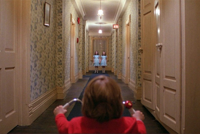 Adegan dari film horor The Shining.