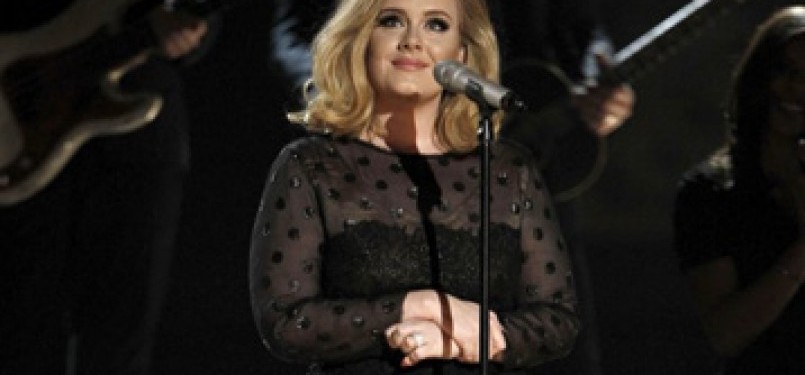 Adele dalam ajang Grammy 2012