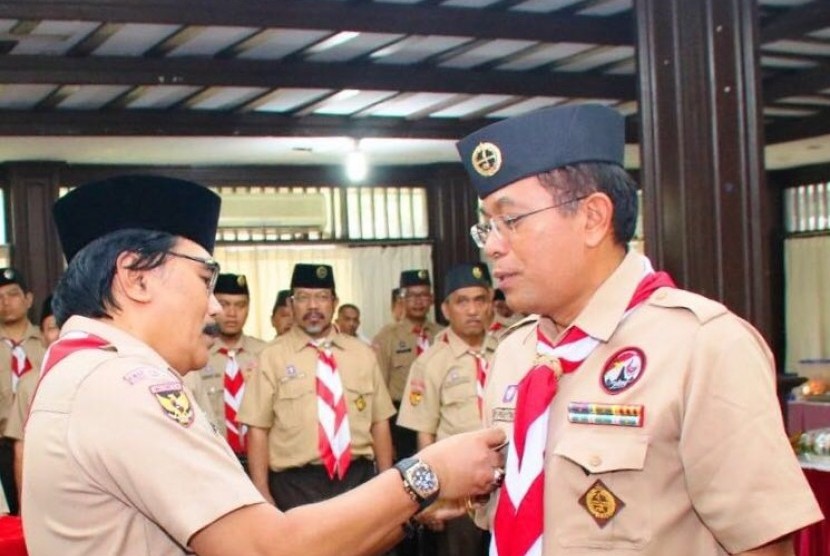 Adhyaksa Dault melantik Wakil Ketua Kwarnas Bidang Pembinaan Anggota Muda, Kak Prof. Dr. Ir. S. Budi Prayitno, M.Sc