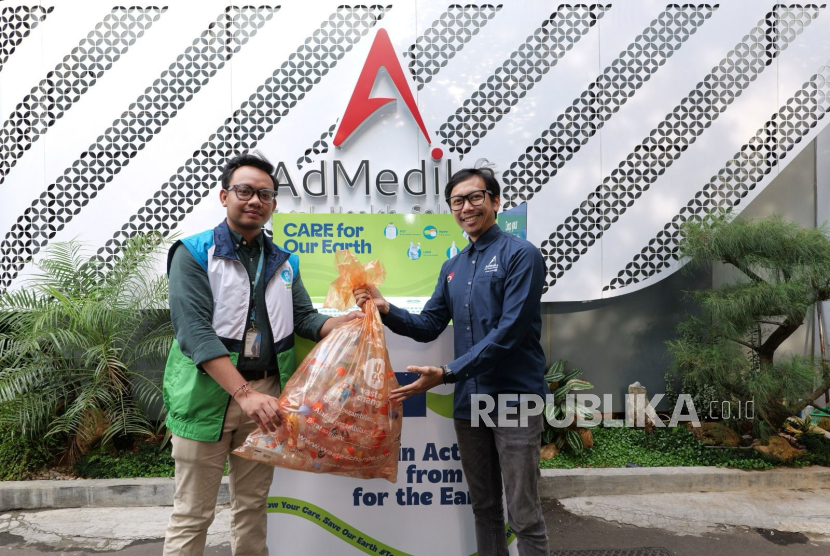 AdMedika Gandeng Waste4Change Kelola Sampah Kantor Menuju Zero Waste