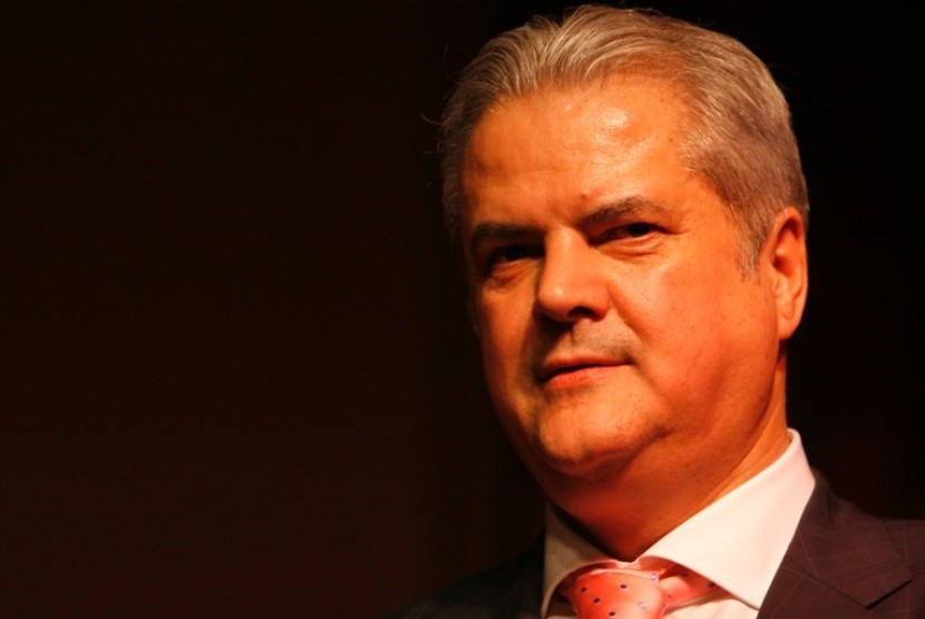  Adrian Nastase, mantan perdana menteri Romania dijatuhi hukuman dua tahun penjara atas kasus korupsi