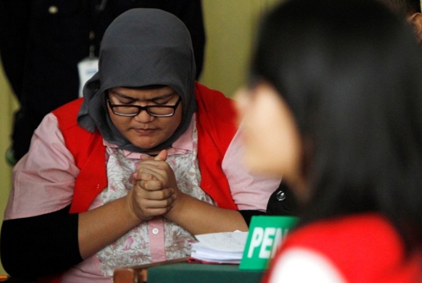 Afriyani Susanti, sopir Xenia maut dijatuhi vonis 15 tahun penjara oleh hakim Pengadilan Negeri Jakarta Pusat