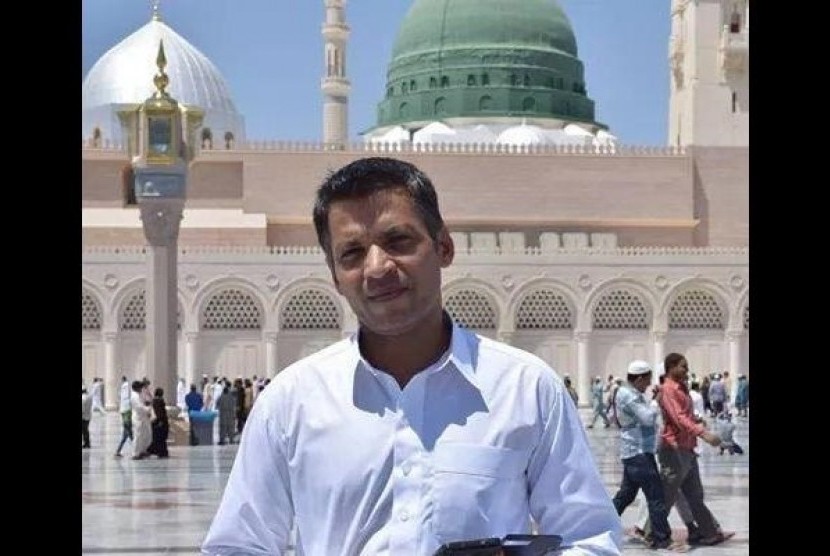 Ahmed di Masjid Nabawi.