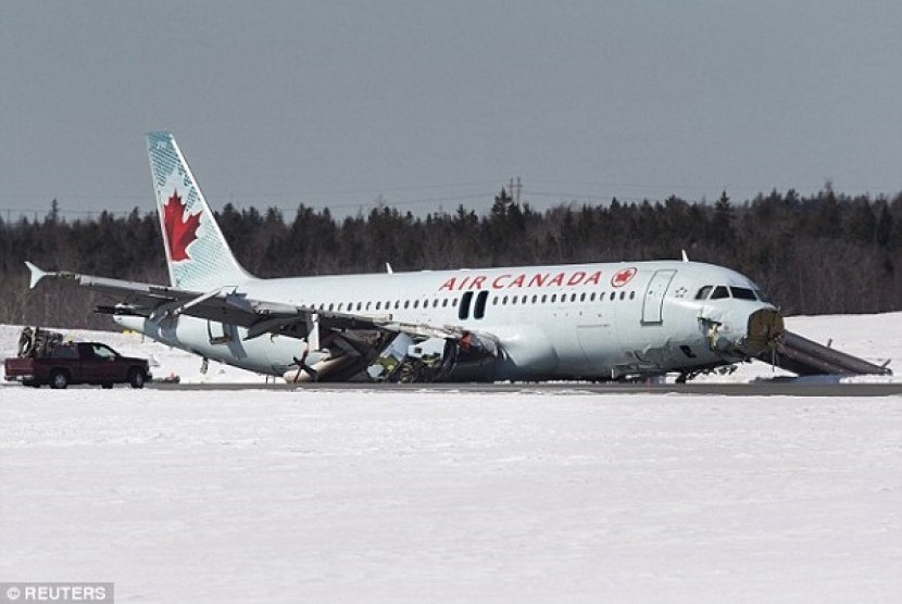 Air Canada kecelakaan