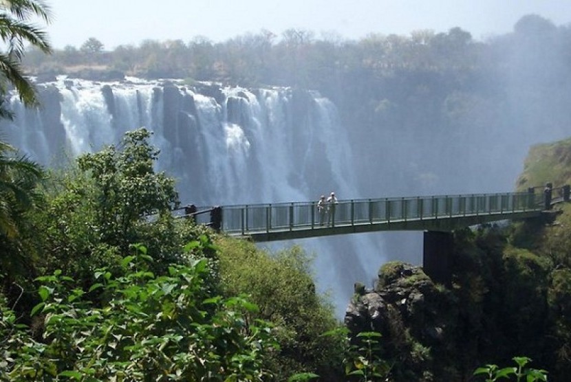 Air terjun Victoria, Zimbabwe