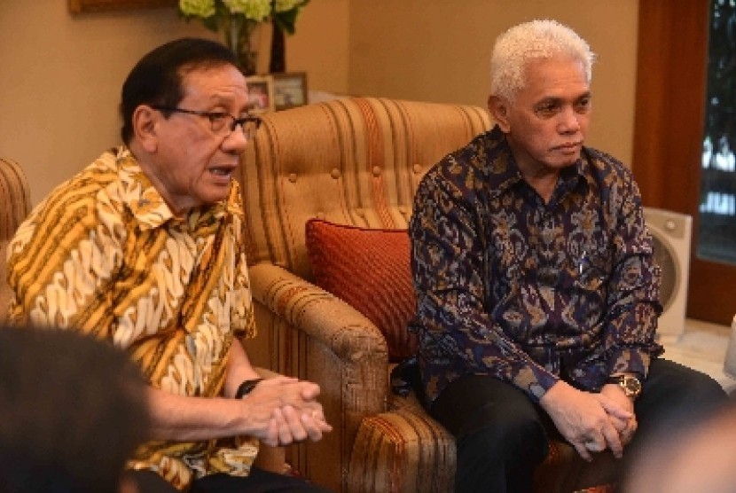 Akbar Tanjung bersama Hatta Radjasa