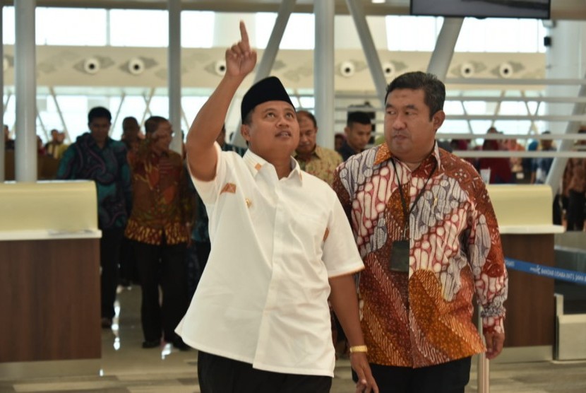 Wakil Gubernur Jawa Barat Uu Ruzhanul Ulum berharap pemerintah pusat segera menetapkan nama BIJB.