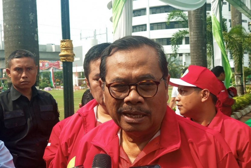 aksa Agung HM Prasetyo memberikan keterangan pers di Kejaksaan Agung RI, Jakarta, Kamis (12/7).