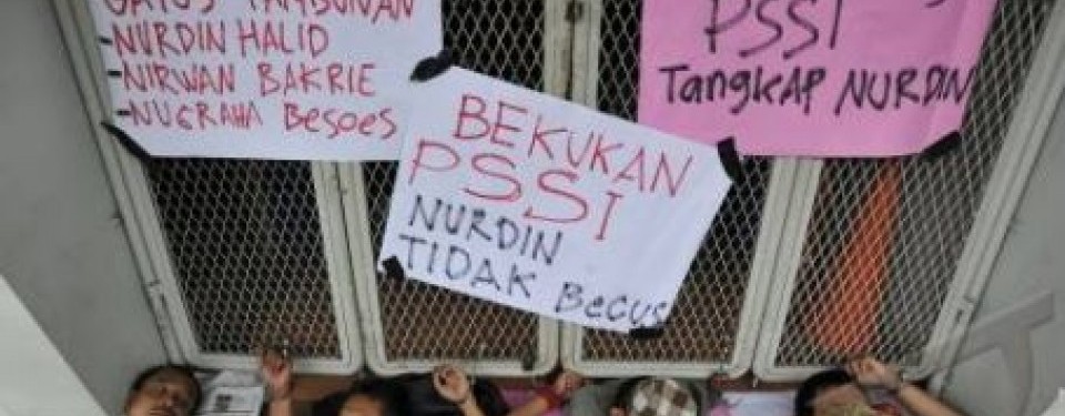 Aksi blokir kantor PSSI