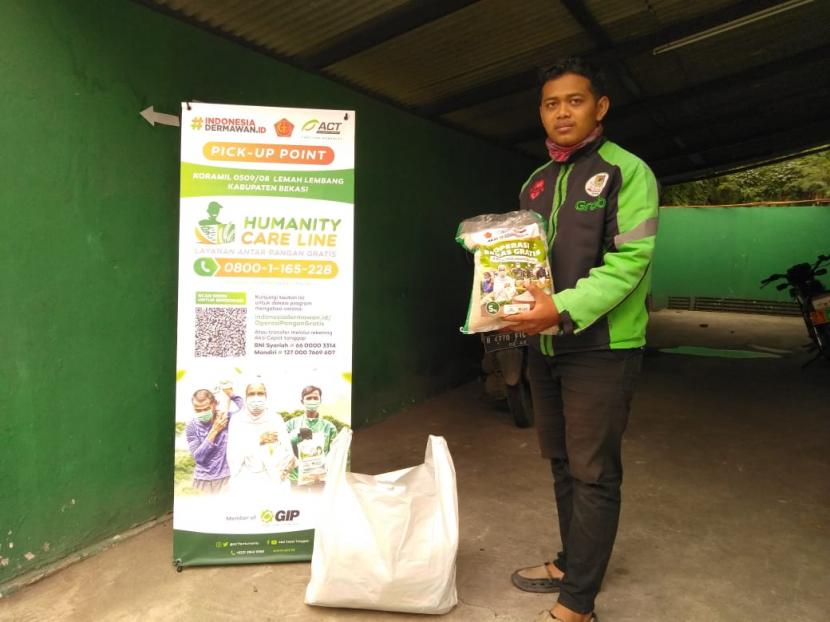 Aksi Cepat Tanggap (ACT) secara resmi menghadirkan program pemenuhan kebutuhan pangan di masa wabah Covid-19 di Kota Bekasi dan Kabupaten Bekasi, bernama Humanity Careline.