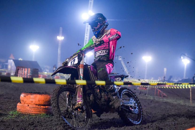  Aksi Lantian Juan saat mengikuti Trial Game Dirt 2023 di Lapangan Rampal, Kota Malang. 