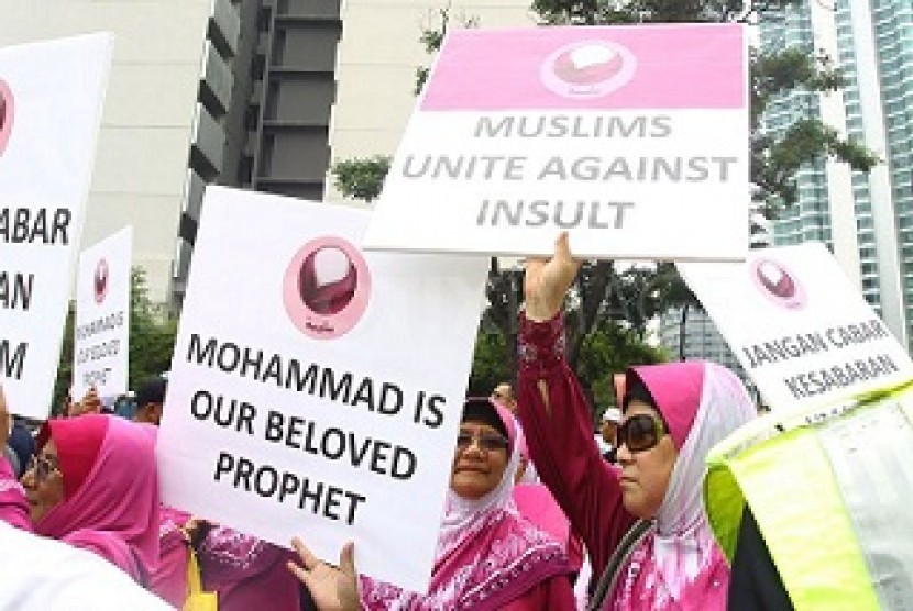 Aksi menentang penghinaan terhadap Nabi Muhammad SAW. 
