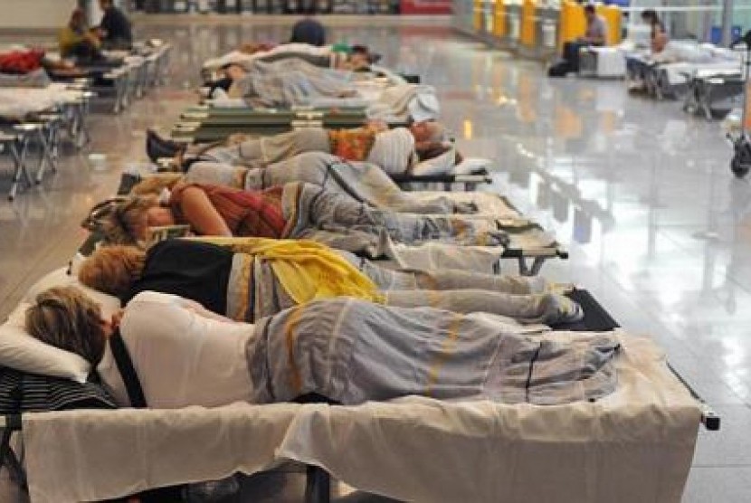 Aksi mogok kru kabin maskapai Lufthansa membuat ribuan penumpang terlantar. (ilustrasi)