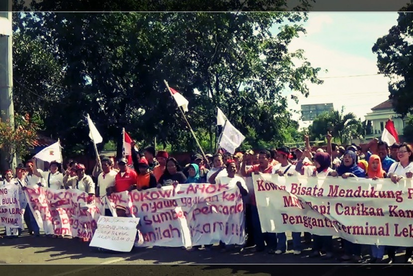 Aksi penolakan terminal bis Lebak Bulus, Jakarta