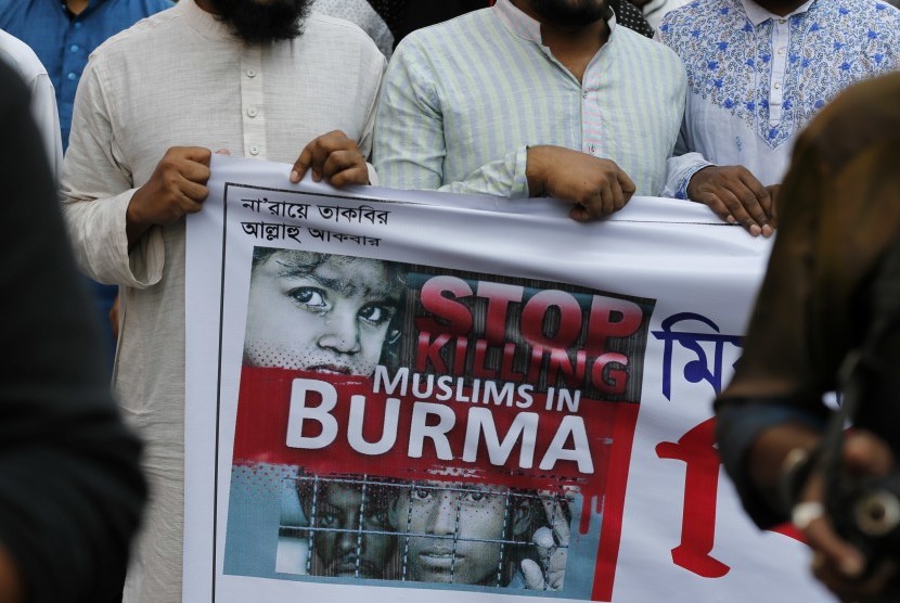 Aksi protes tragedi Rohingya di Bangladesh