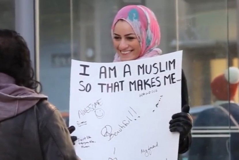 Aksi simpatik Muslim di Amerika Serikat (ilustrasi)