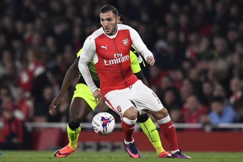 Aksi striker Arsenal, Lucas Perez pada laga Piala Liga lawan Reading di stadion Emirates, Rabu (26/10) dini hari WIB. Pascalaga Perez didiagnosis cedera otot ligamen kaki.