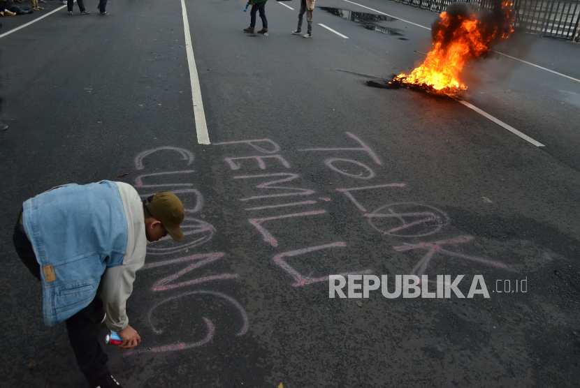 Aksi tolak kecurangan pemilu.