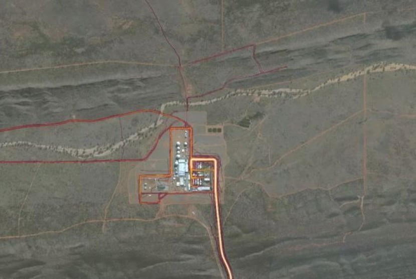 Aktivitas kebugaran yang terekam oleh Strava di sekitar Fasilitas Pertahanan Bersama Pine Gap di Wilayah Utara Australia (NT).