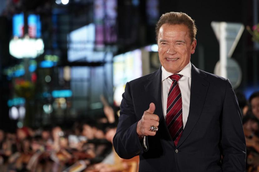 Aktor Arnold Schwarzenegger mengaku kolesterolnya turun berkat diet vegan.